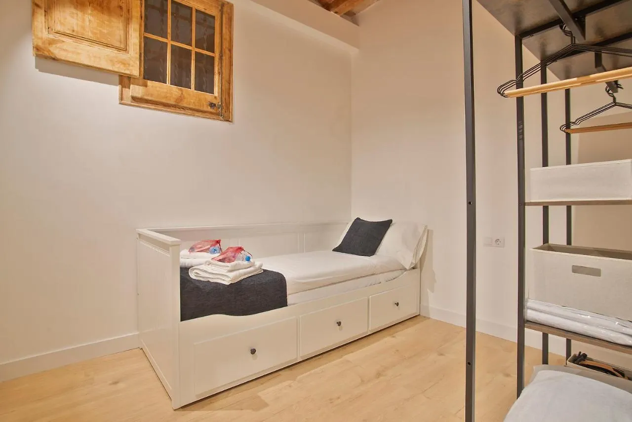 Alcam Martinez De La Rosa Apartment Barcelona